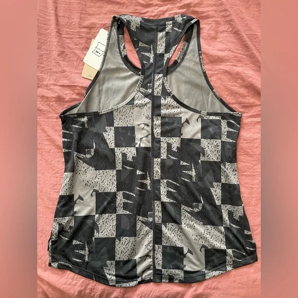 Nike Workout Tee - Picture 4 of 6